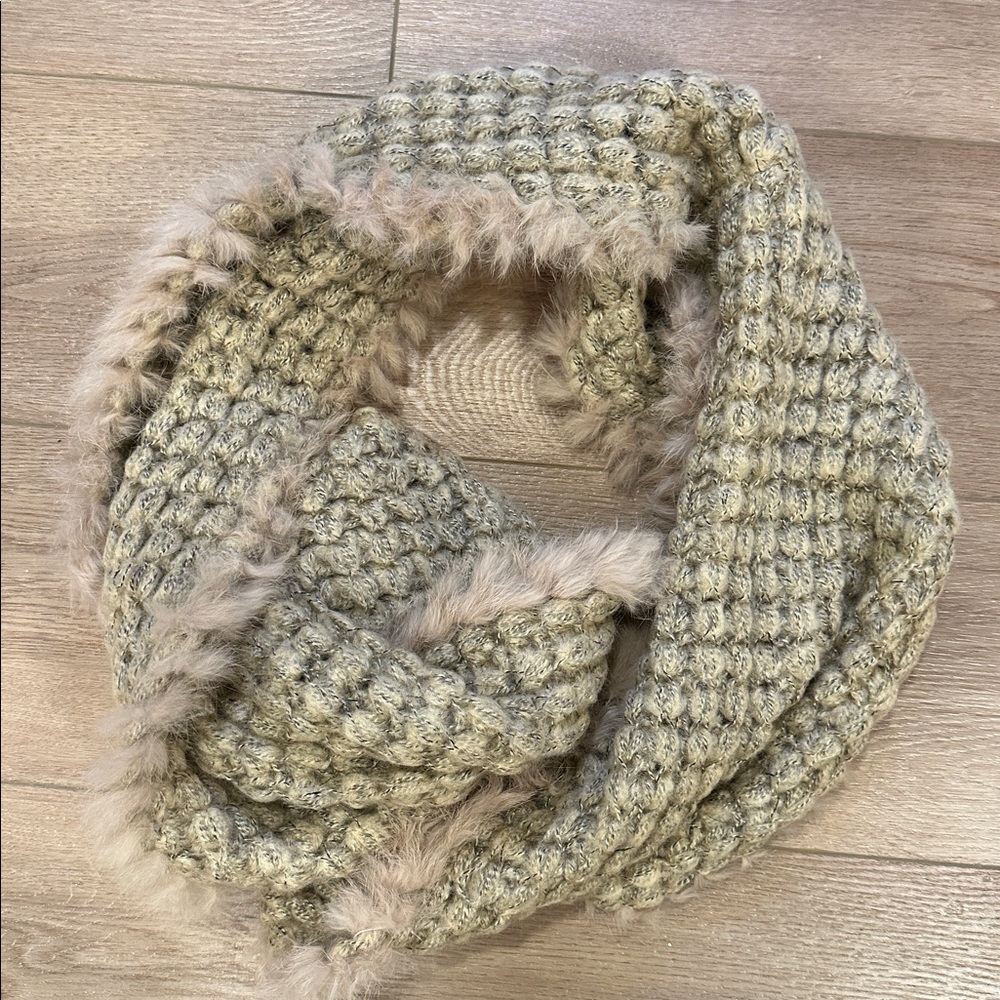 La Fiorentina Beige Knit infinity Scarf with rabbit Fur Trim